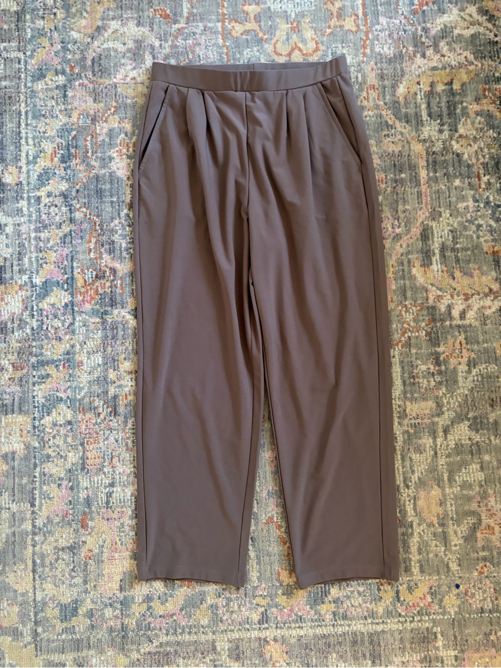Nordstrom Womenās Taupe Relaxed Tailored Ankle Pant